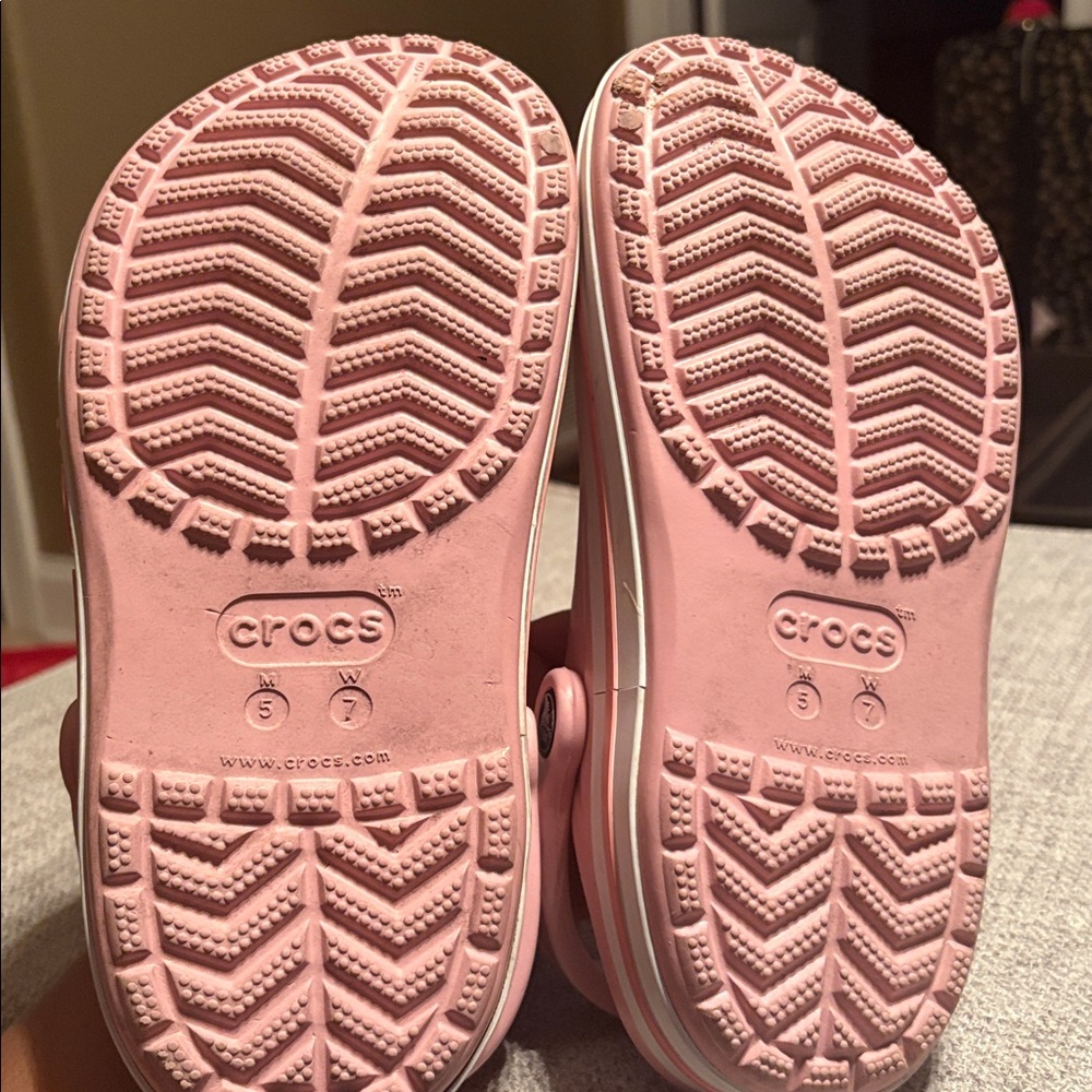Pink Clogs - Picture 4 of 4